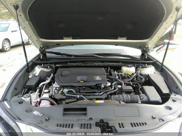 58AEA1C17PU027944 Lexus Es Es 300h Luxury