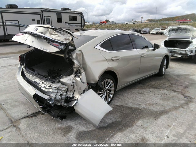 58AEA1C17PU027944 Lexus Es Es 300h Luxury