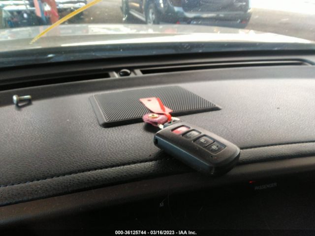 Toyota Highlander Limited 2015 5TDYKRFH1FS100225 Image 3