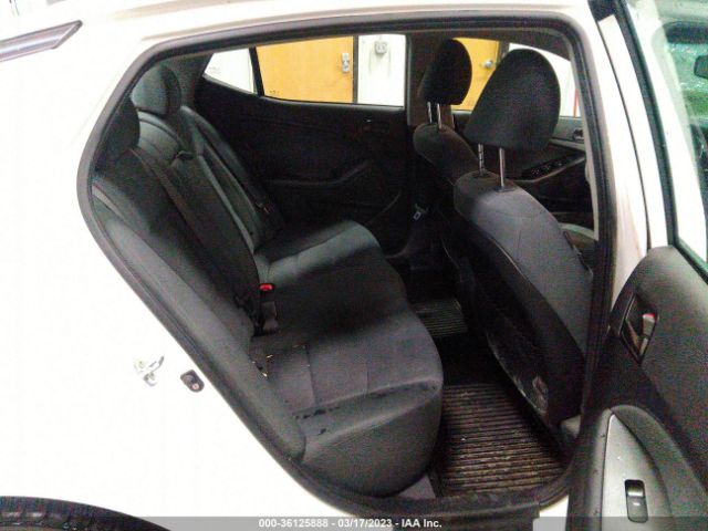 KNAGM4A76F5658419 KIA Optima Lx