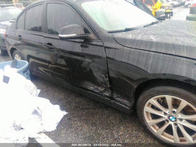 WBA8E1G54GNT99419 BMW 3 Series 320i