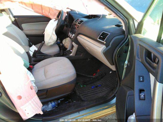 JF2SJAEC9HG510771 Subaru Forester Premium