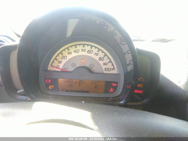 2015 SMART FORTWO PASSION/PURE VIN: WMEEJ3BA3FK800476