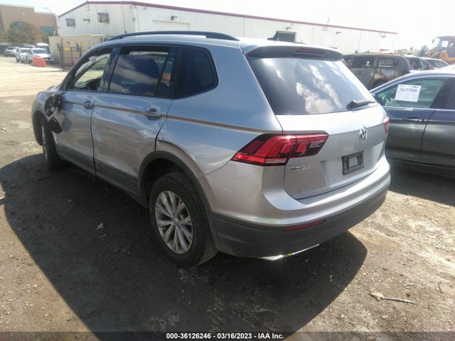 3VV1B7AX7LM058676 Volkswagen TIGUAN S