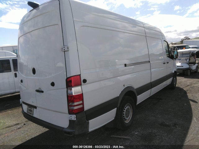 Mercedes-Benz SPRINTER CARGO VANS 2015 WD3PE8CC6FP129651 Image 5