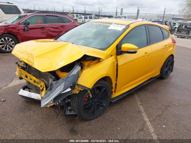 1FADP3L95GL363823 Ford FOCUS ST