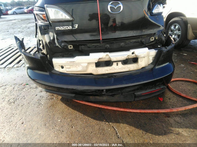 2011 MAZDA MAZDA3 I TOURING VIN: JM1BL1VG2B1449639
