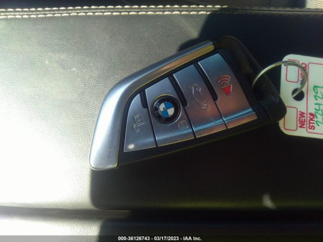 WBAJB9C59JB035715 BMW 5 Series M550i Xdrive