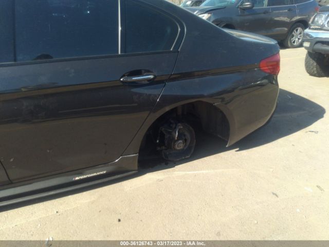 WBAJB9C59JB035715 BMW 5 Series M550i Xdrive