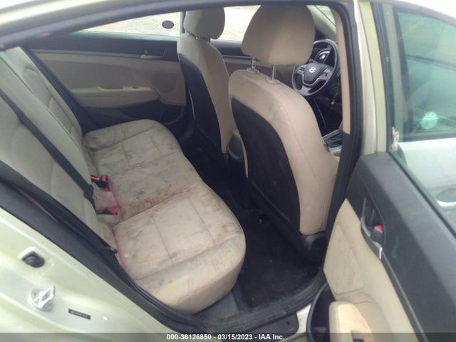 Hyundai ELANTRA SE 2018 5NPD74LF4JH276478 Image 9