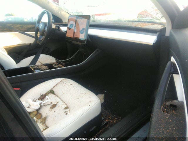 5YJ3E1EB9JF171136 Tesla Model 3 Long Range