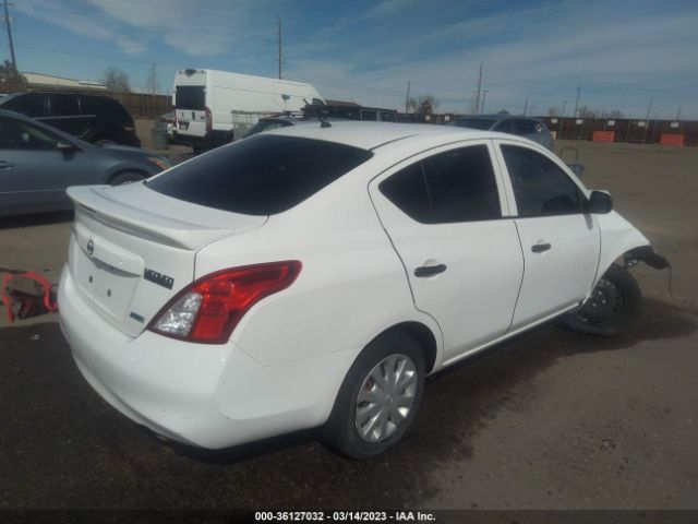 3N1CN7AP7EL825954 Nissan Versa S Plus