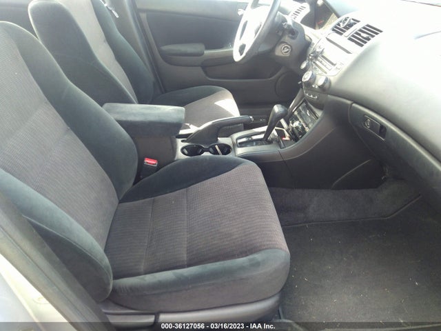 2003 HONDA ACCORD SDN LX VIN: 1HGCM56443A110719