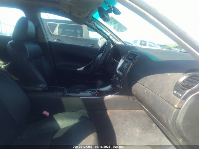 2006 LEXUS IS 350 AUTO VIN: JTHBE262265000185