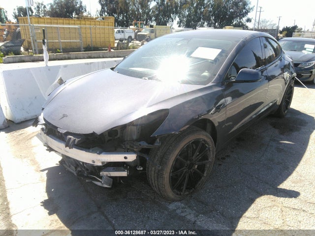 Tesla Model 3 Long Range 2018 5YJ3E1EB9JF054883 Image 2