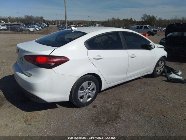 3KPFK4A76HE114904 KIA FORTE LX
