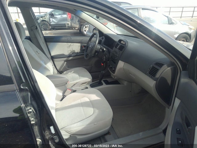 36128723 :رقم المزاد ، KNAFE121755101261 vin ، 2005 Kia Spectra Lx/ex/sx مزاد بيع