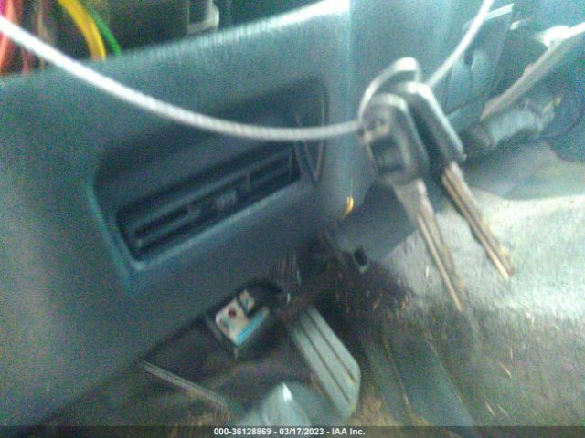 1GKGK26R7VJ712232 GMC Suburban