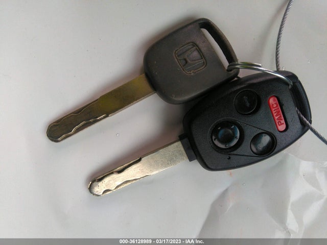 2005 HONDA ACCORD HYBRID VIN: JHMCN36455C018458