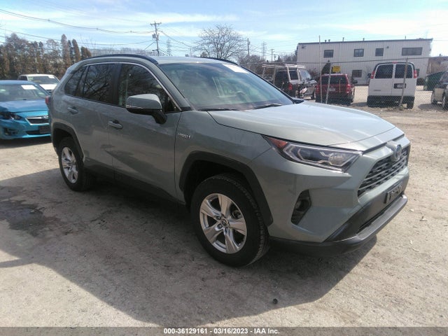 2021 Toyota RAV4, VIN: JTMRWRFV0MD124717