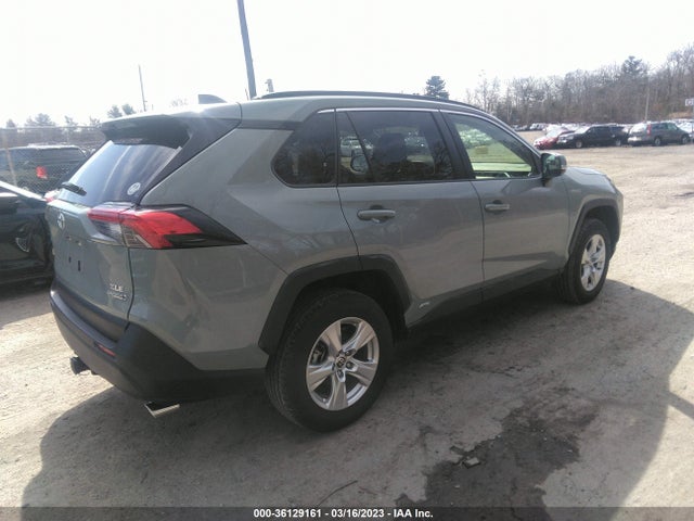 2021 Toyota RAV4, VIN: JTMRWRFV0MD124717