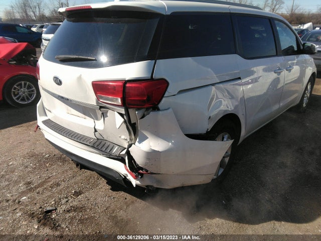 KIA SEDONA LX 2015 KNDMB5C17F6070419 Image 12