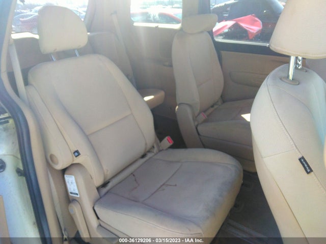 KIA SEDONA LX 2015 KNDMB5C17F6070419 Image 8