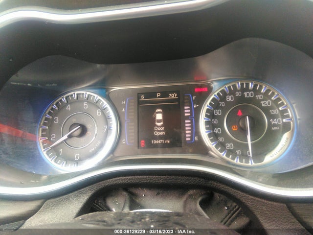 1C3CCCAB7FN520945 Chrysler 200 Limited