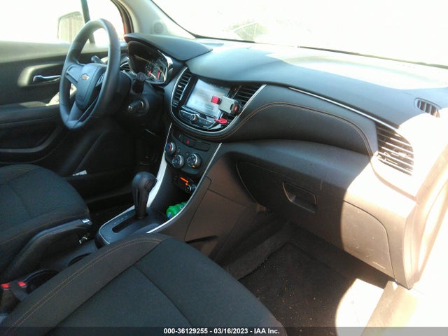 Chevrolet TRAX LS 2017 KL7CJKSB2HB167896 Image 6