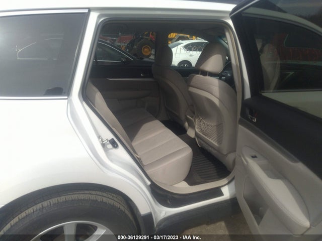 Subaru Outback 2.5i Premium 2013 4S4BRBCC0D3282639 Image 9
