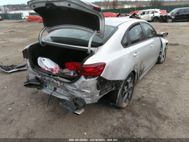 3KPF24AD6LE183137 KIA Forte Lxs