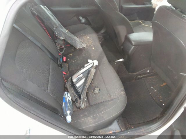 3KPF24AD6LE183137 KIA Forte Lxs