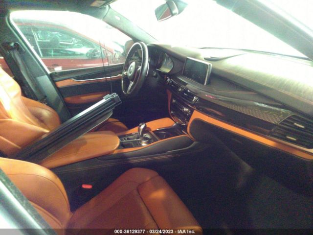 5YMKT6C55J0X21076 BMW X5 M