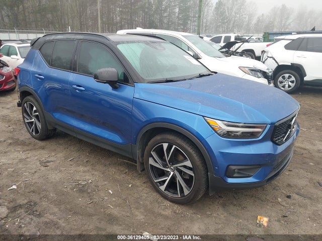 2021 Volvo XC40, VIN: YV4162UMXM2609244