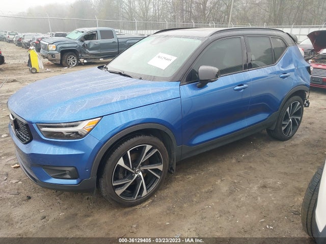 2021 Volvo XC40, VIN: YV4162UMXM2609244