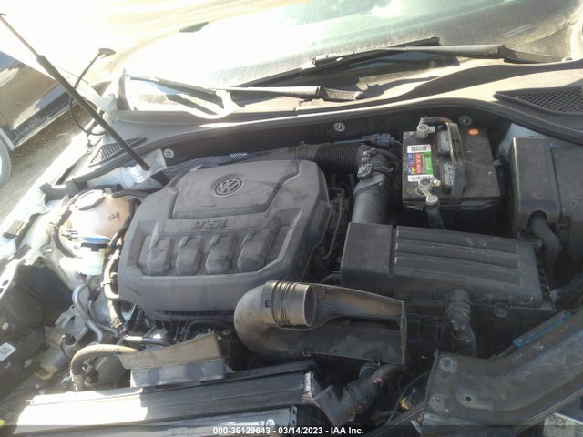 1VWAA7A30JC045567 Volkswagen Passat 2.0t S/r-line