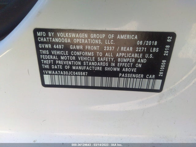 1VWAA7A30JC045567 Volkswagen Passat 2.0t S/r-line