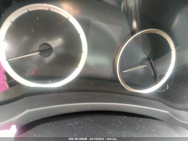 JTHBA1D25G5035295 Lexus IS 200T