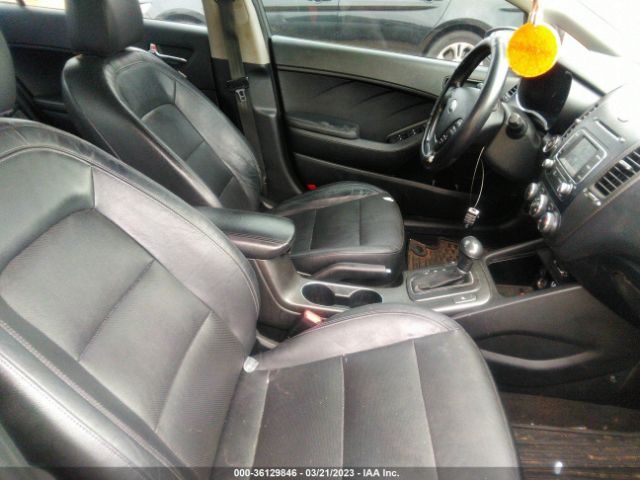 KNAFZ4A87E5165739 KIA FORTE EX