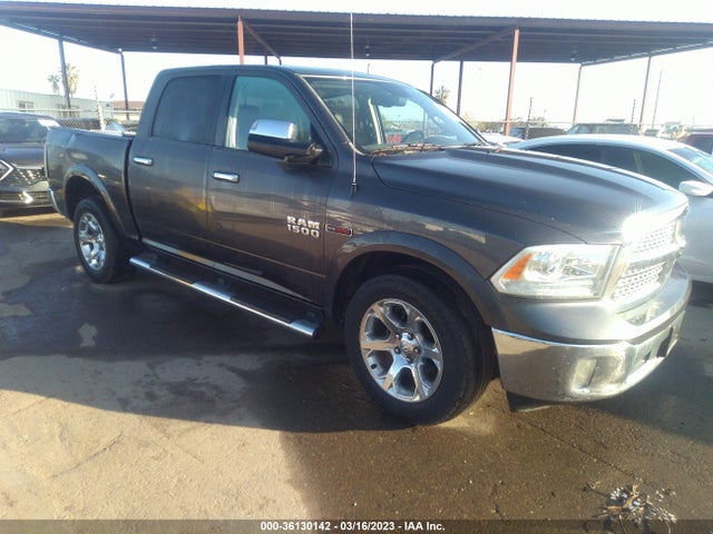 RAM 1500 Laramie 2015 1C6RR6NM0FS676108 zdjęcie główne