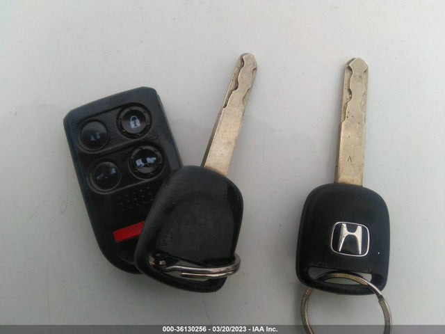 2006 HONDA ODYSSEY EX-L VIN: 5FNRL38766B416422