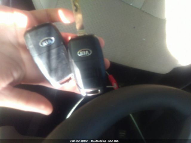 5XXGT4L31HG151846 KIA Optima Lx