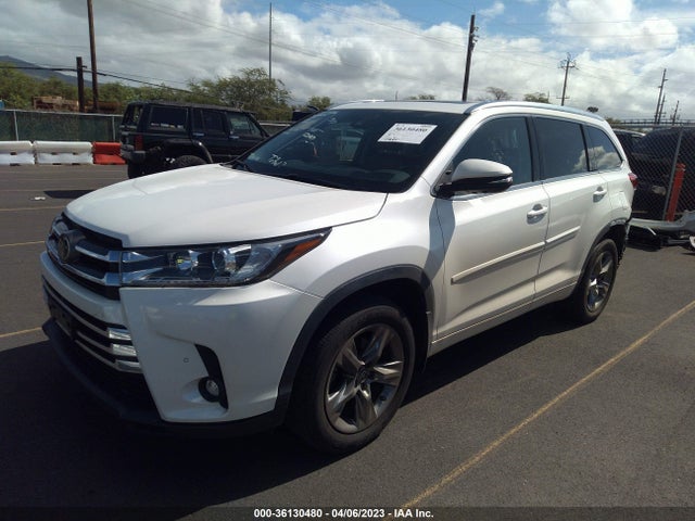 Toyota Highlander Limited Platinum 2019 5TDDZRFH2KS979917 Image 2
