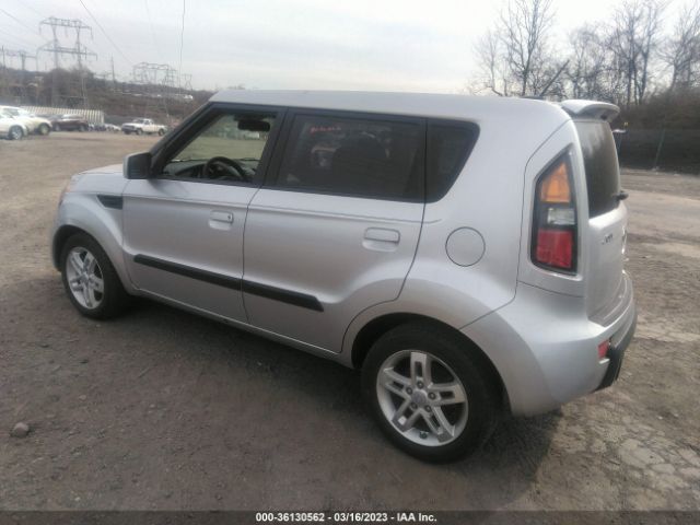 2010 KIA SOUL KNDJT2A23A7702667 Photo 2
