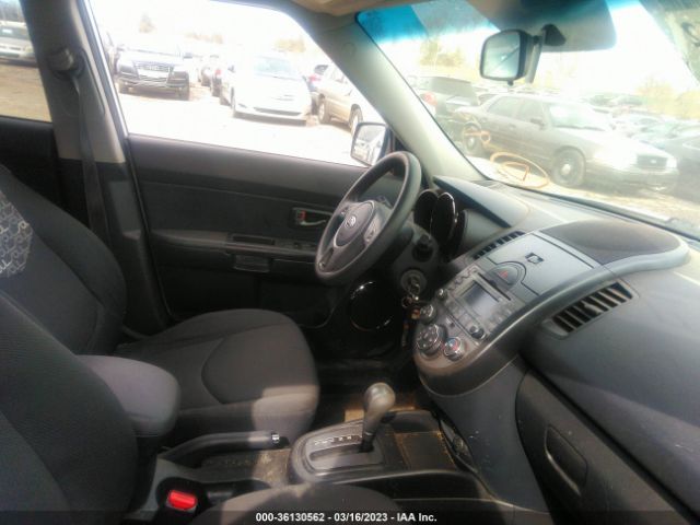 2010 KIA SOUL KNDJT2A23A7702667 Photo 4