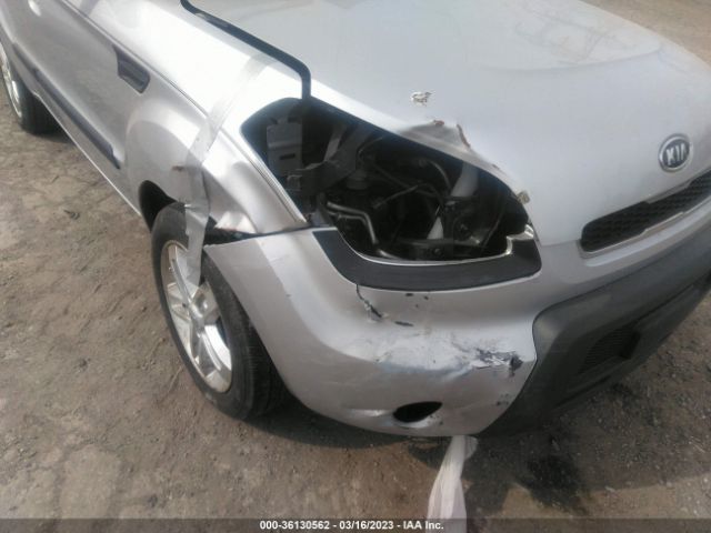 2010 KIA SOUL KNDJT2A23A7702667 Photo 5