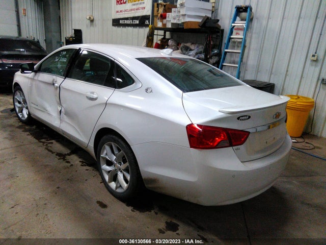 Chevrolet IMPALA LT 2017 2G1105S31H9101552 Image 3