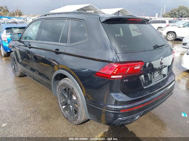 3VVCB7AX3NM162920 Volkswagen Tiguan Se R-line Black