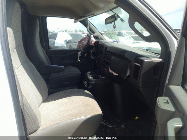 2019 Chevrolet Express, VIN: 1GCWGBFP6K1160189