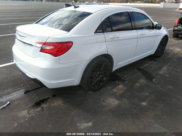 2013 CHRYSLER 200 LX VIN: 1C3CCBAB5DN646647